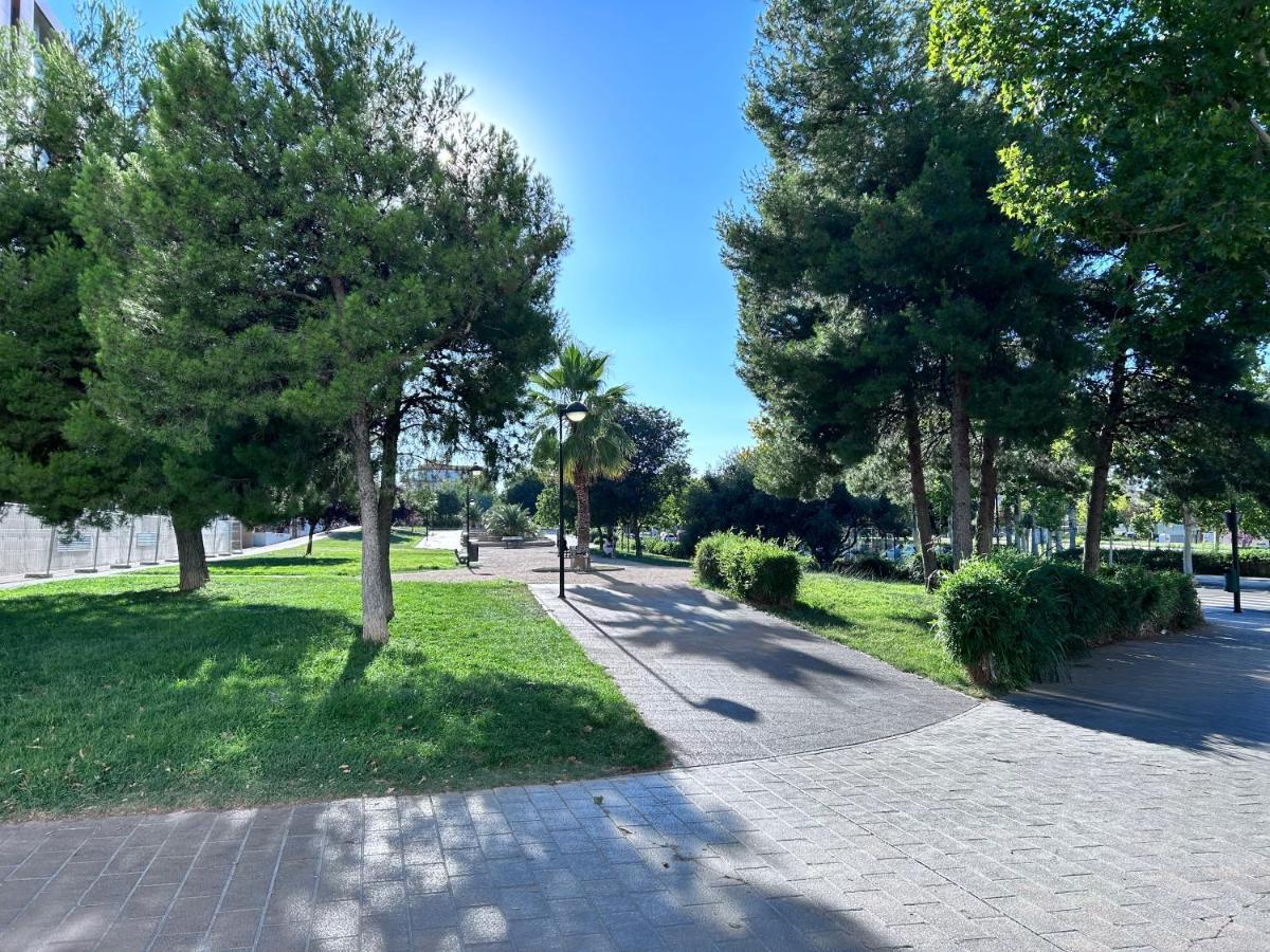 Apartmán Juncal Bonito Loft, 110 M2 Zaragoza Exteriér fotografie